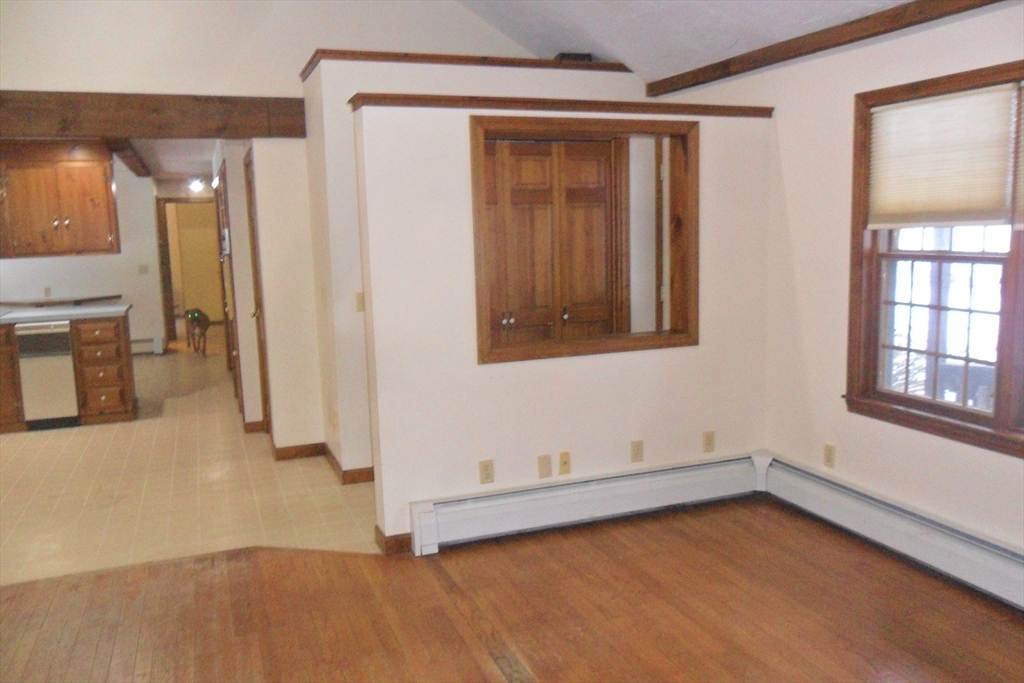 125 Rice Avenue Northborough, MA 01532 - Photo 8 of 39