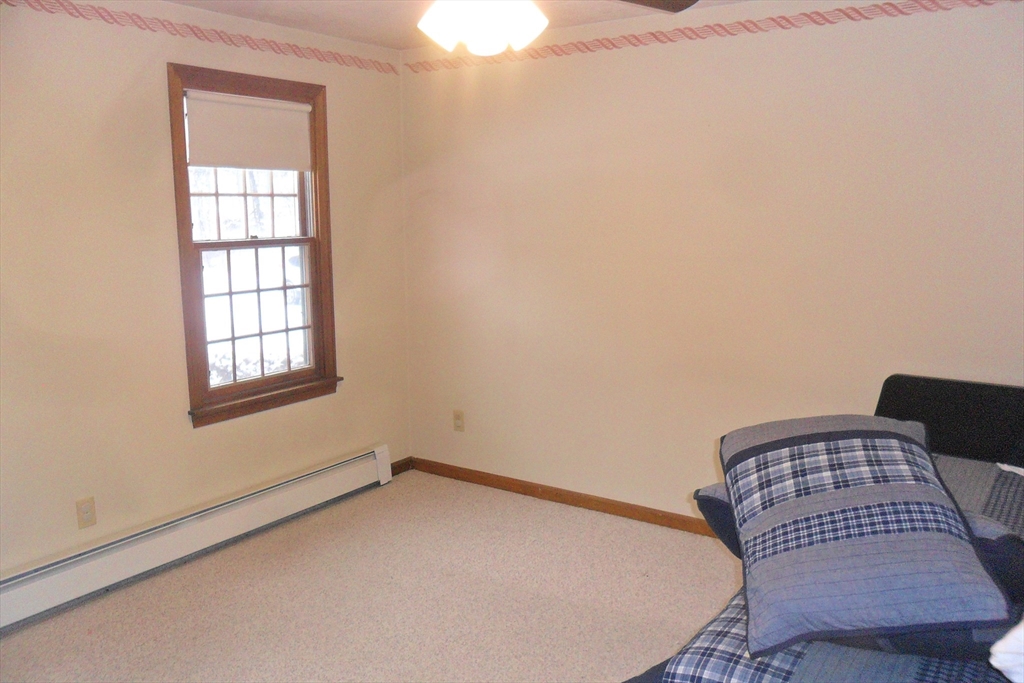 125 Rice Avenue Northborough, MA 01532 - Photo 10 of 39