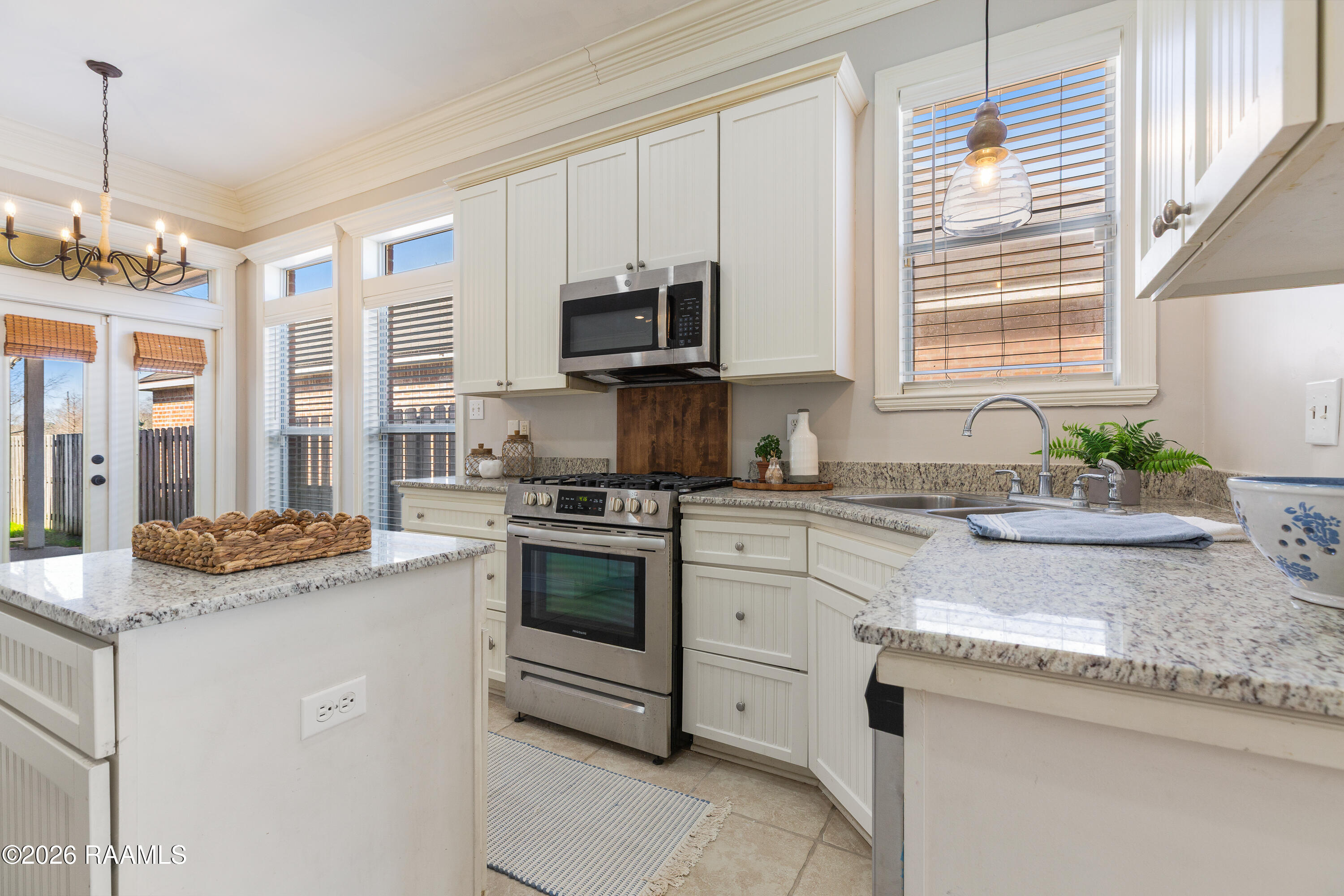 103 Lighthouse Point Circle Youngsville, LA 70592 - Photo 14 of 28 103 Lighthouse Point Circle Youngsville-