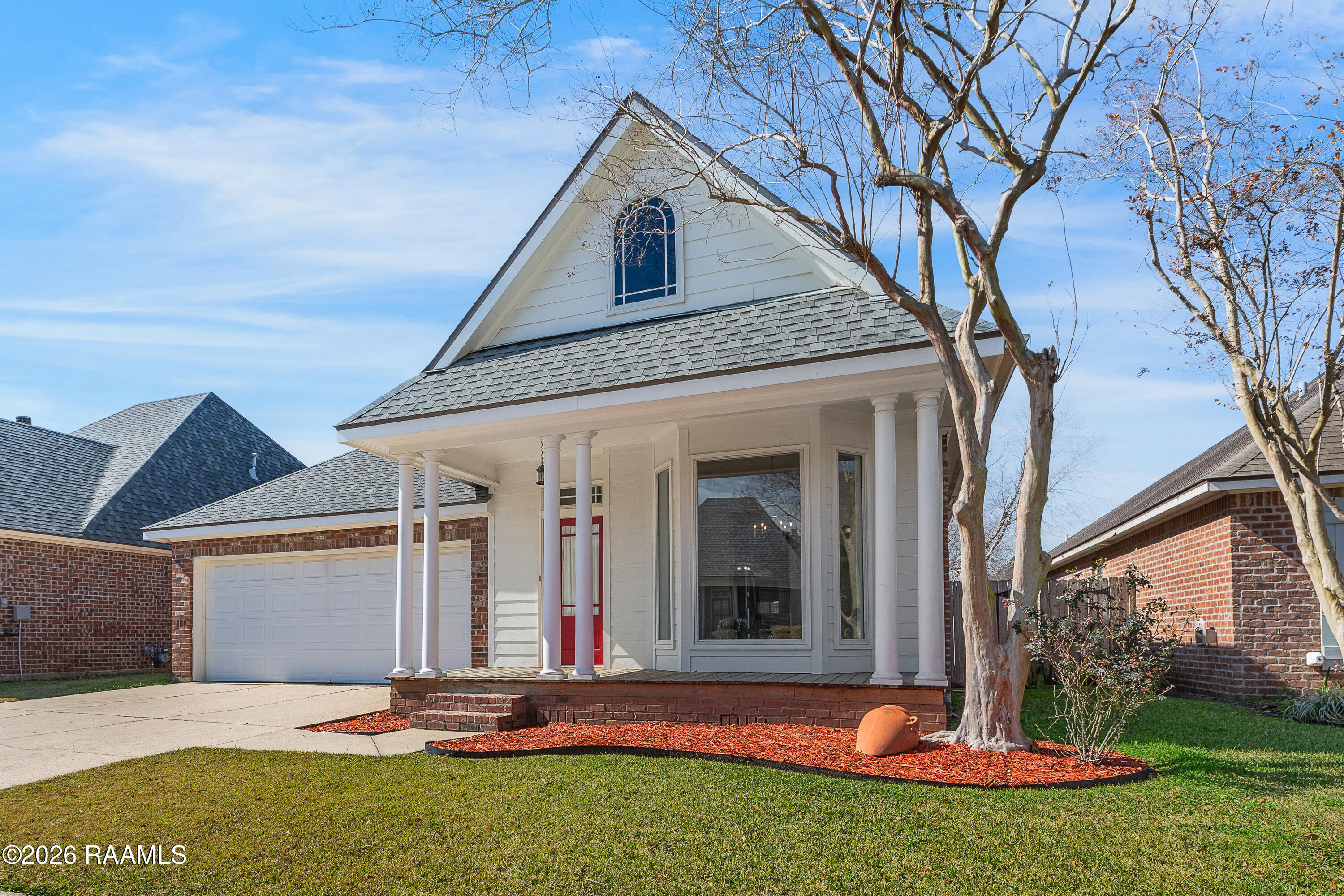 103 Lighthouse Point Circle Youngsville, LA 70592 - Photo 2 of 28 103 Lighthouse Point Circle Youngsville-