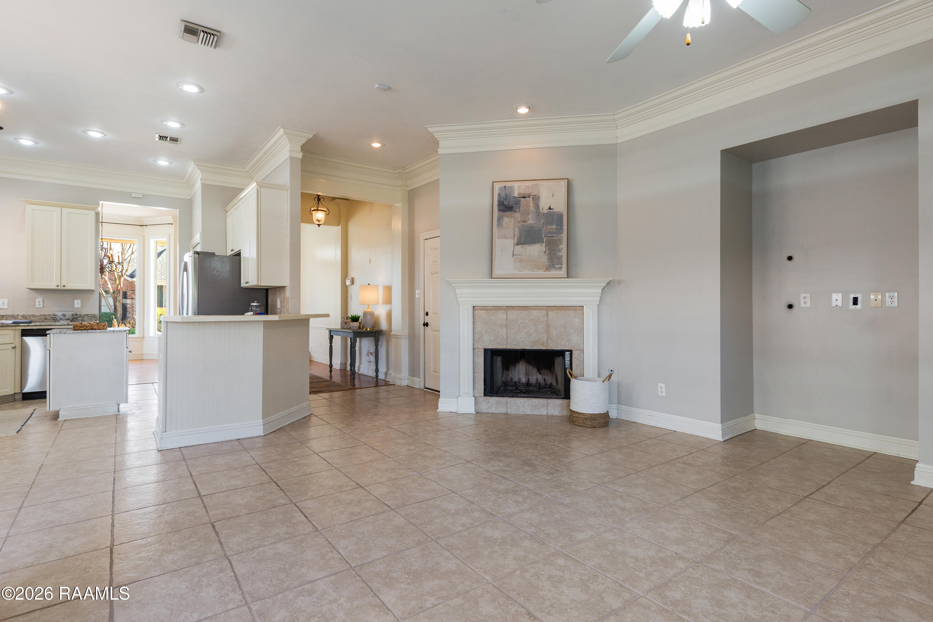 103 Lighthouse Point Circle Youngsville, LA 70592 - Photo 8 of 28 103 Lighthouse Point Circle Youngsville-