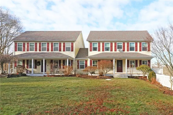 $499,900 | 359 Main Road, Tiverton, RI 02878