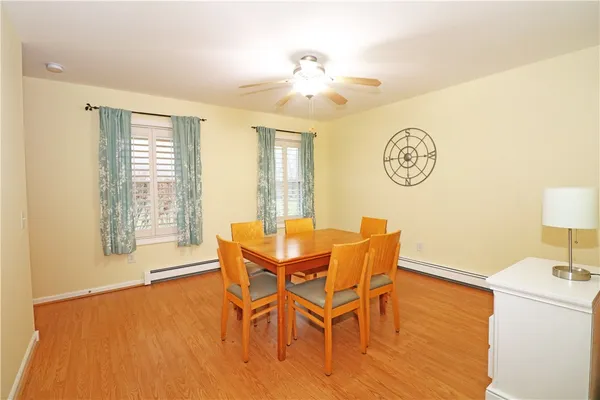 $499,900 | 359 Main Road, Tiverton, RI 02878