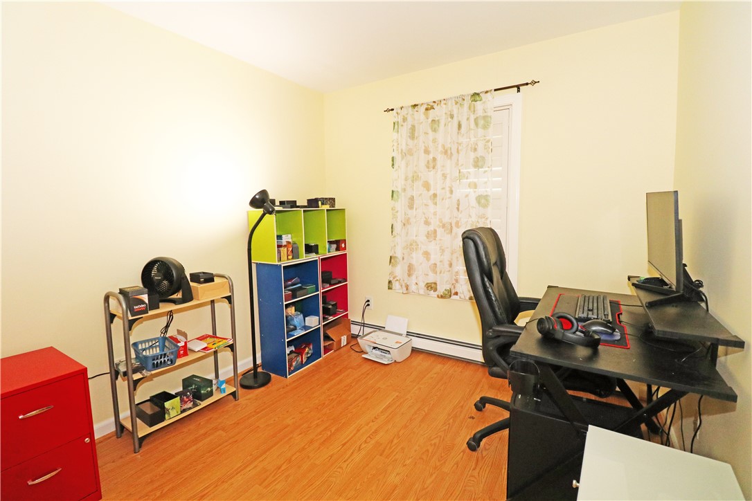 359 Main Road Tiverton, RI 02878 - Photo 20 of 46