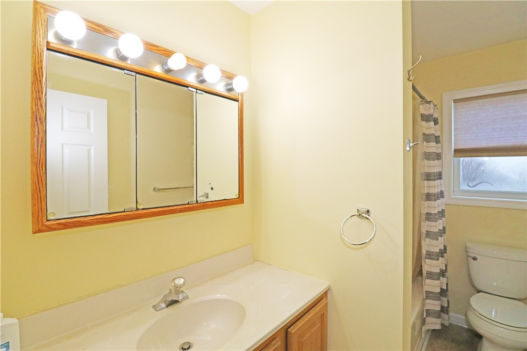 359 Main Road Tiverton, RI 02878 - Photo 36 of 46