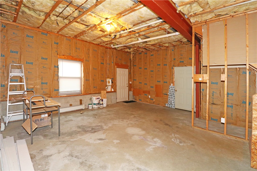 359 Main Road Tiverton, RI 02878 - Photo 40 of 46