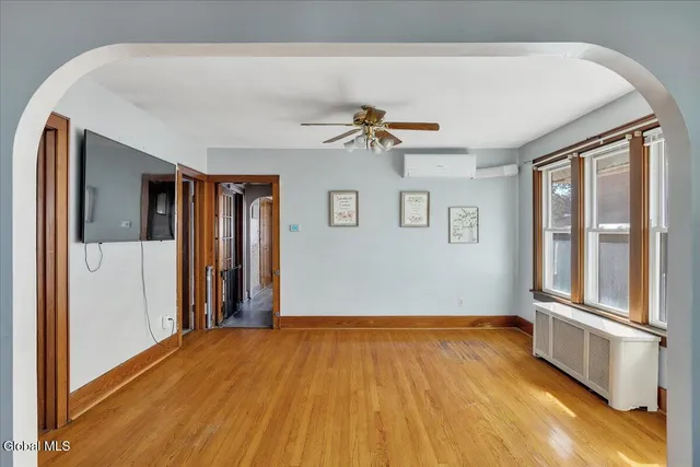 $260,000 | 918 Altamont Avenue, Schenectady, NY 12303