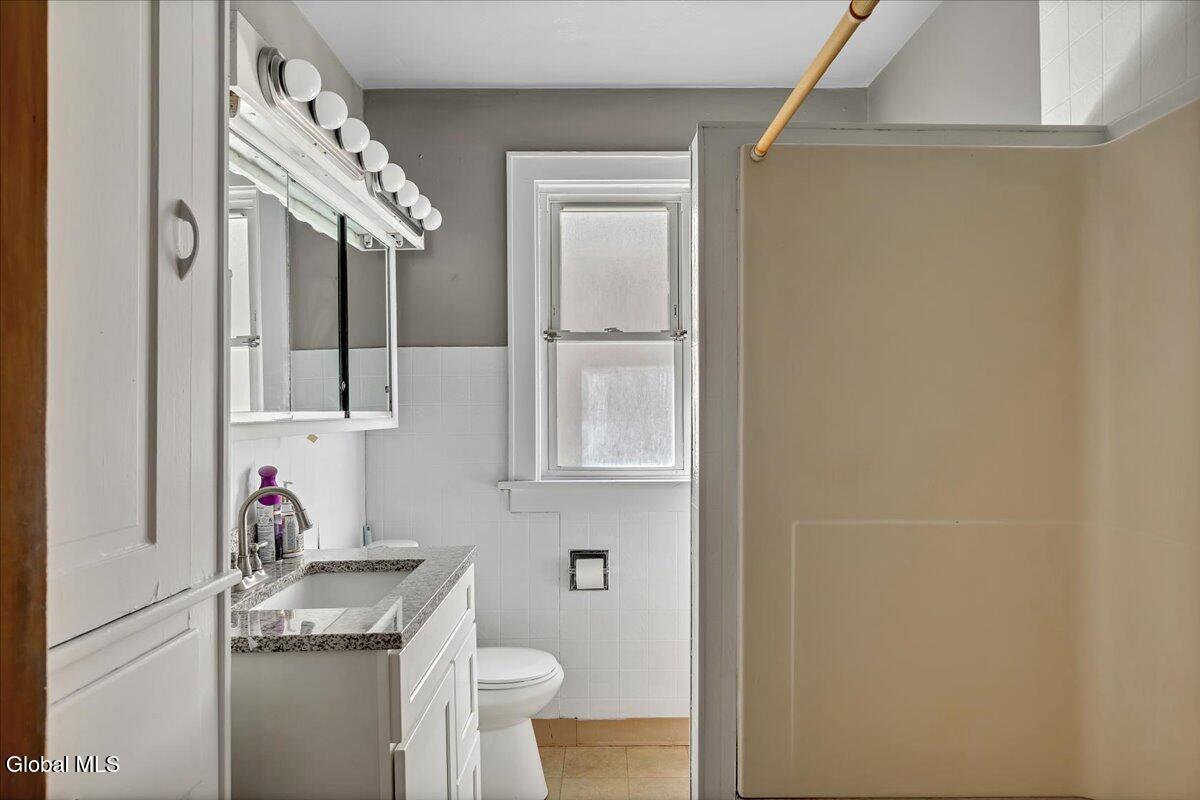 918 Altamont Avenue Schenectady, NY 12303 - Photo 17 of 34 15-IMG_7521