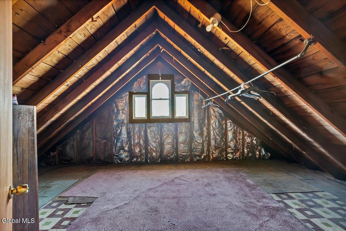 918 Altamont Avenue Schenectady, NY 12303 - Photo 27 of 34 25-IMG_7622