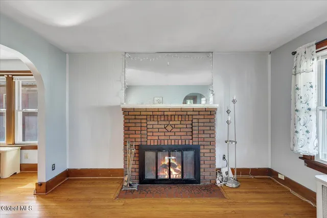 $260,000 | 918 Altamont Avenue, Schenectady, NY 12303