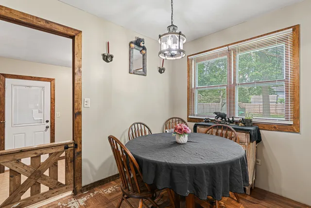 $368,500 | 3807 McCabe Street, Crystal Lake, IL 60014