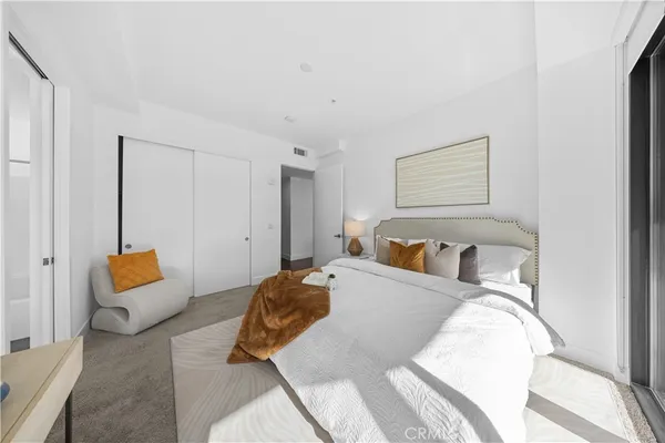 $1,599,000 | 709 East Walnut Street, Unit 417, Pasadena, CA 91101