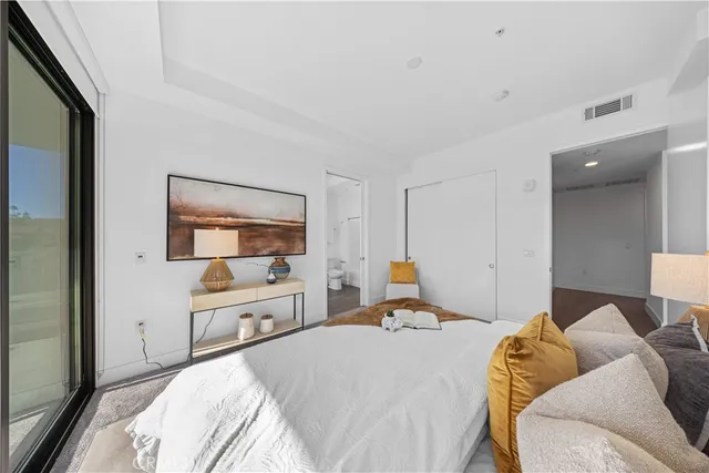 $1,599,000 | 709 East Walnut Street, Unit 417, Pasadena, CA 91101