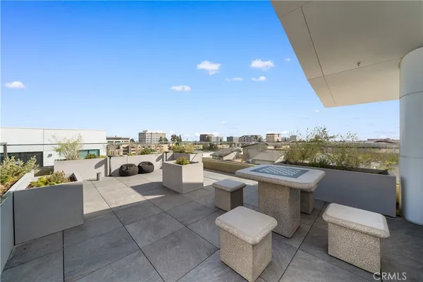$1,599,000 | 709 East Walnut Street, Unit 417, Pasadena, CA 91101