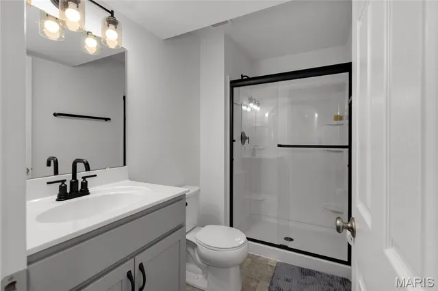 $320,000 | 3175 White Pine Drive, Imperial, MO 63052