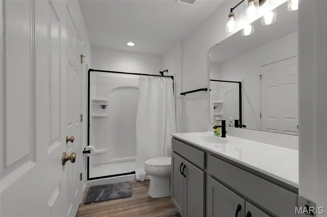 $320,000 | 3175 White Pine Drive, Imperial, MO 63052