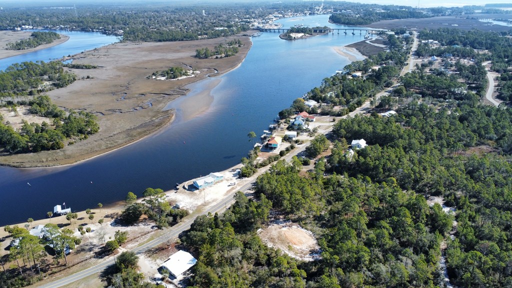 264 River Road Carrabelle, FL 32322 - Photo 7 of 8