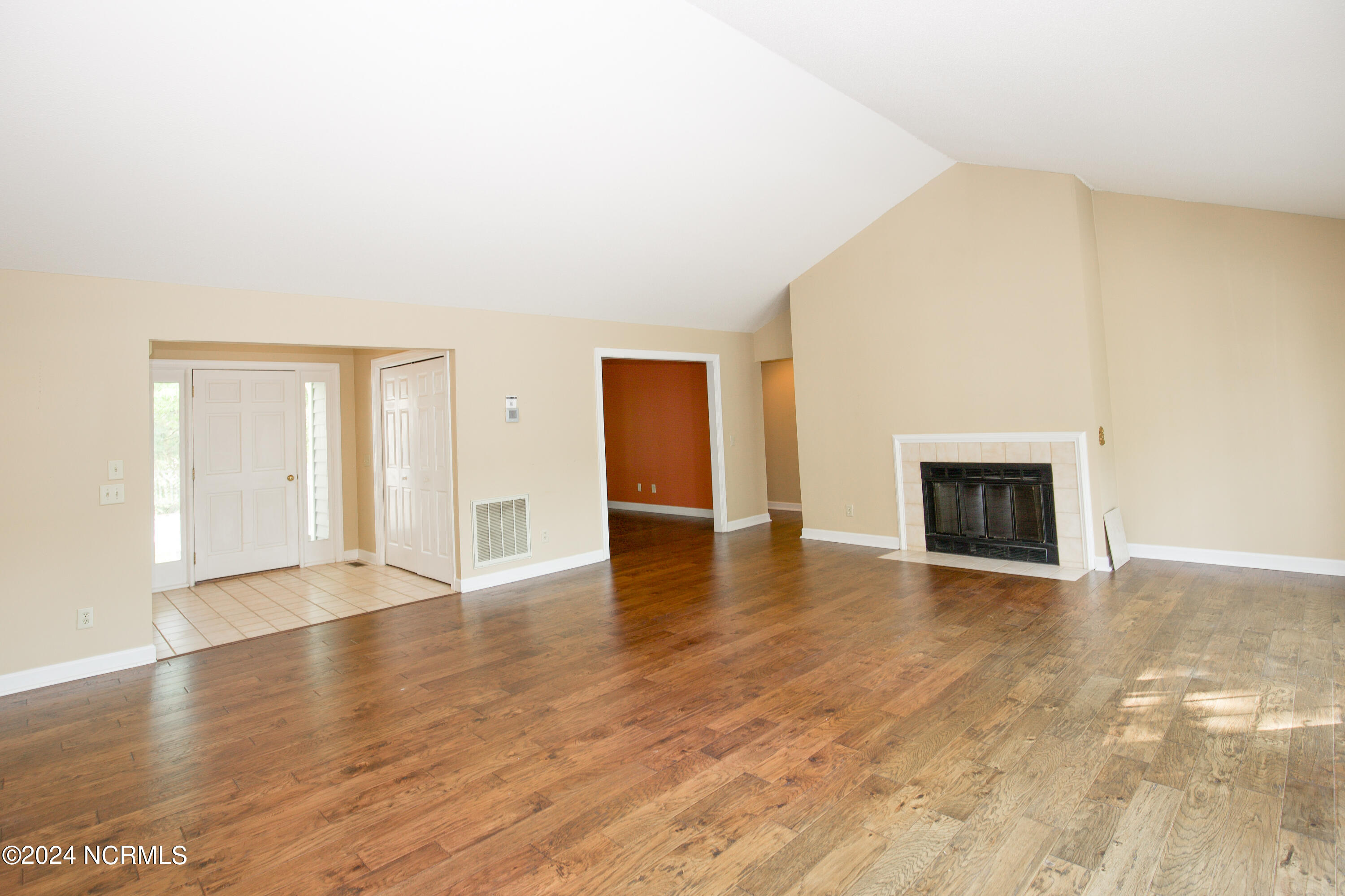 1103 Mt Washington Circle Pinehurst, NC 28374 - Photo 10 of 55 1103 Mt Washington Cir-10