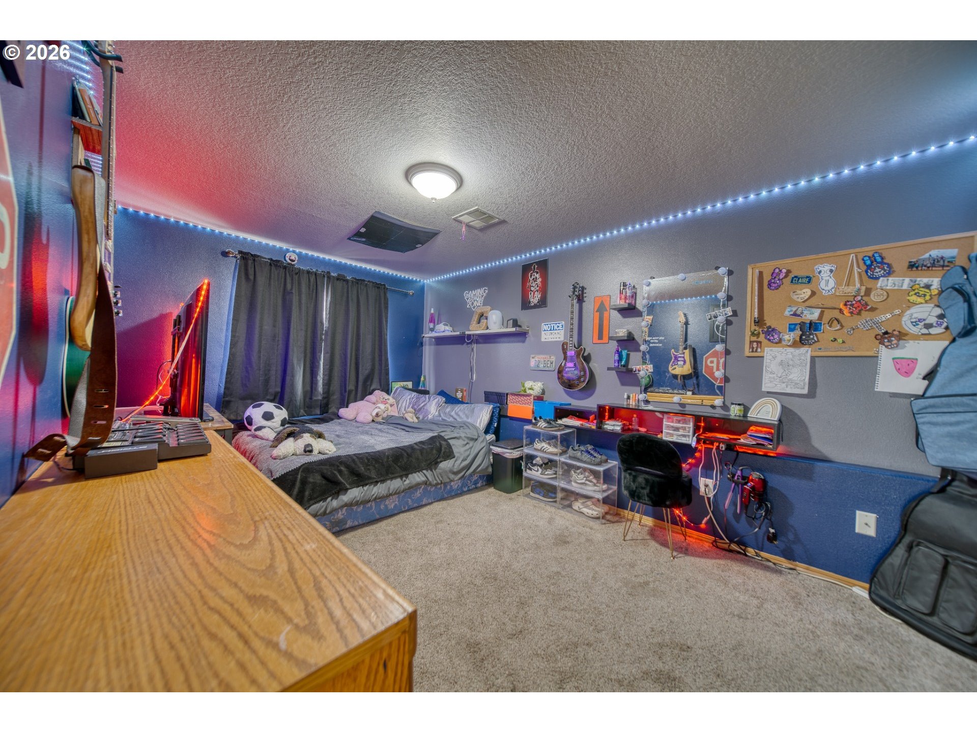 435 South 8th Street St. Helens, OR 97051 - Photo 24 of 39 a view of a room with gym equipment