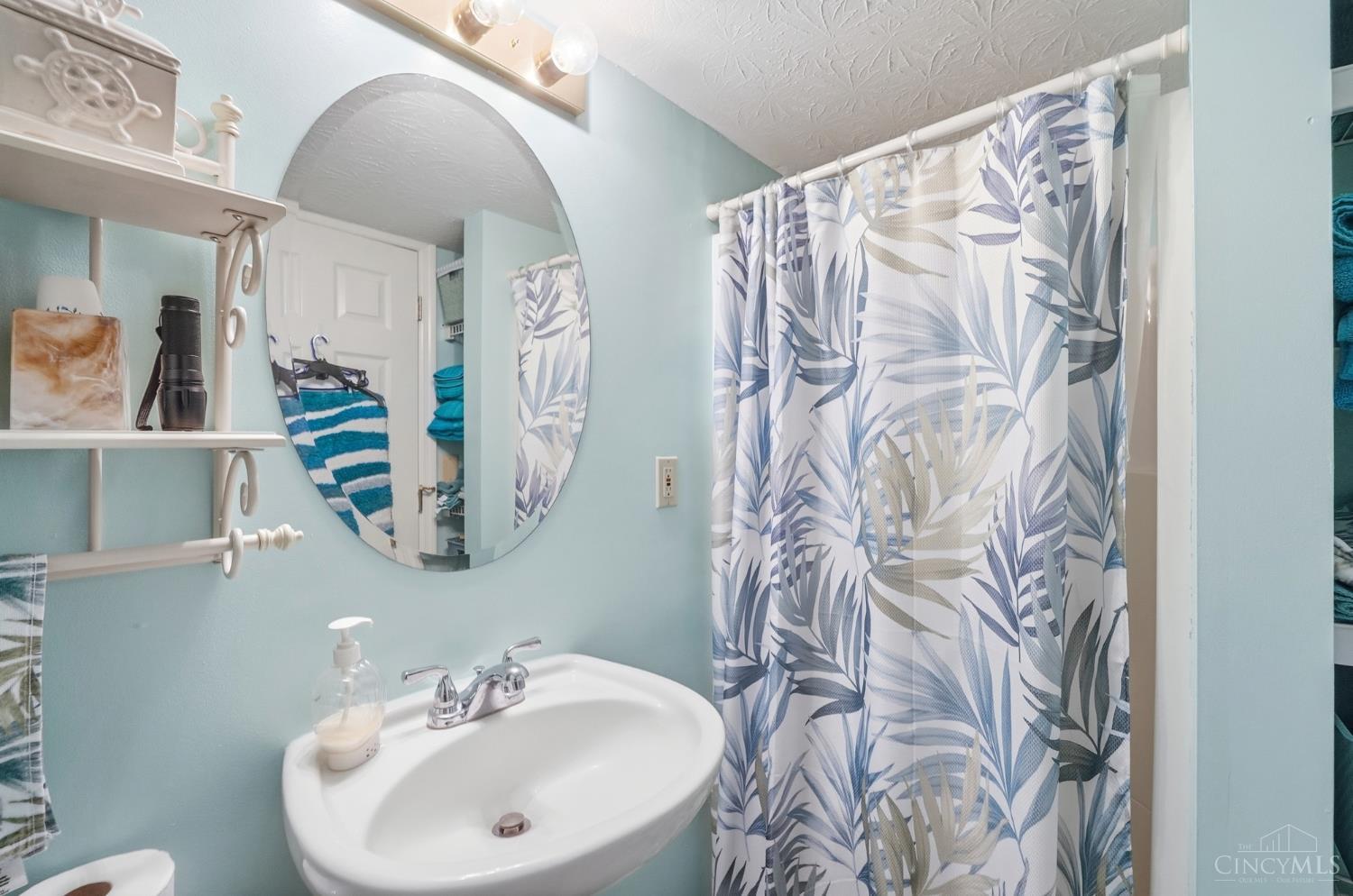 3470 Mt Carmel Road Cincinnati, OH 45244 - Photo 36 of 49