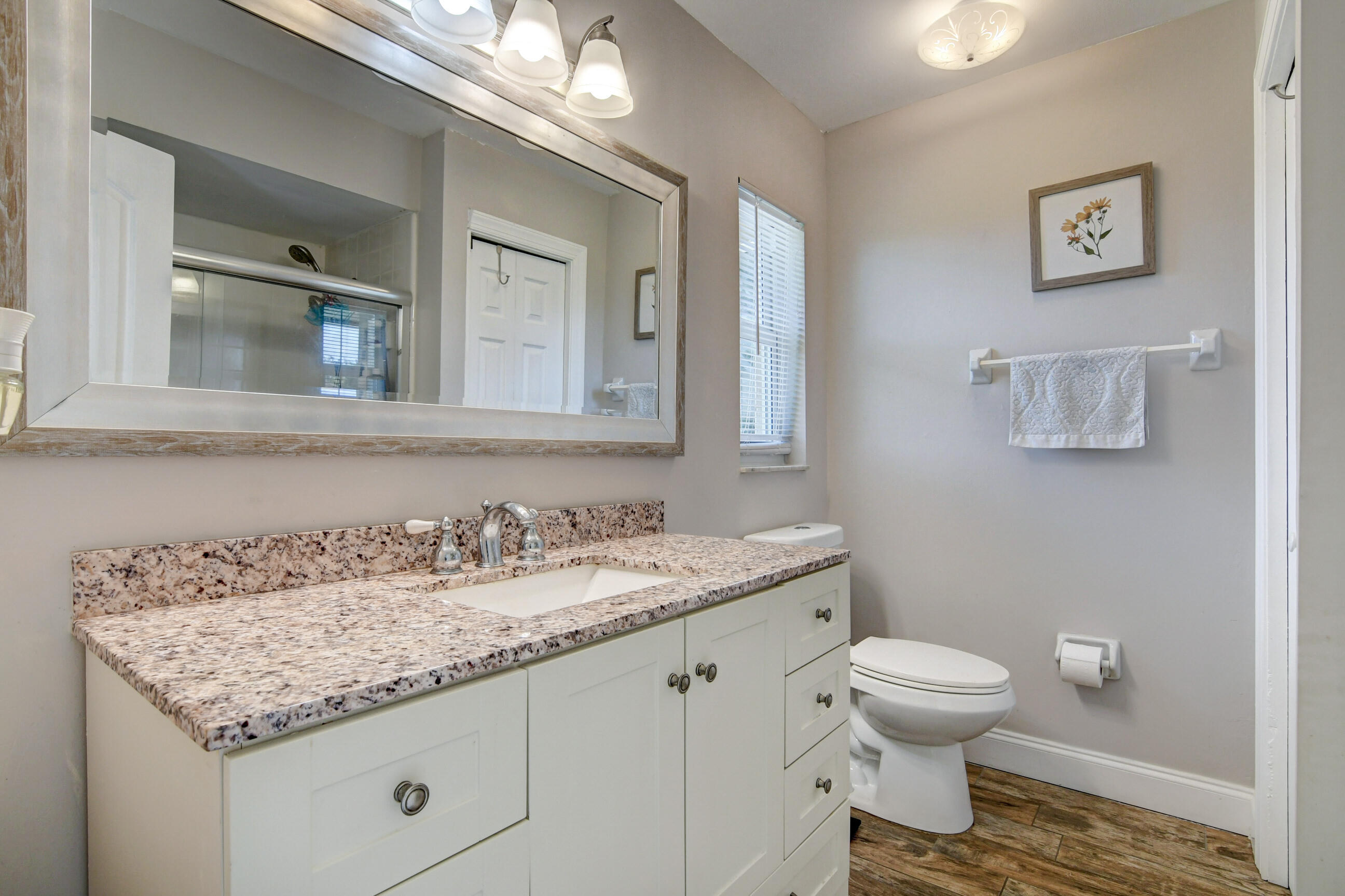 1298 Westover Road West Palm Beach, FL 33417 - Photo 13 of 19 Master Bath