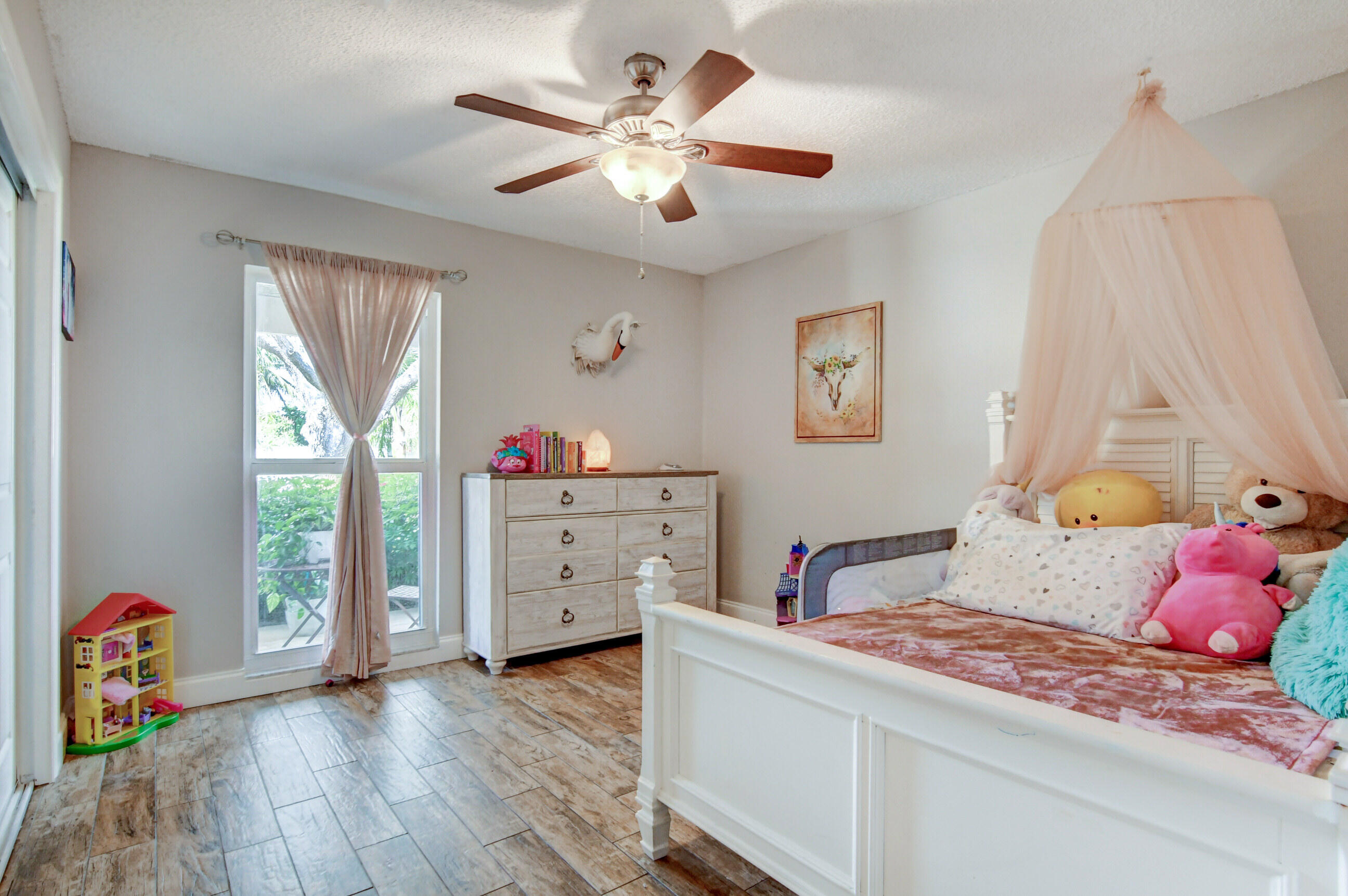 1298 Westover Road West Palm Beach, FL 33417 - Photo 15 of 19 Bedroom 3