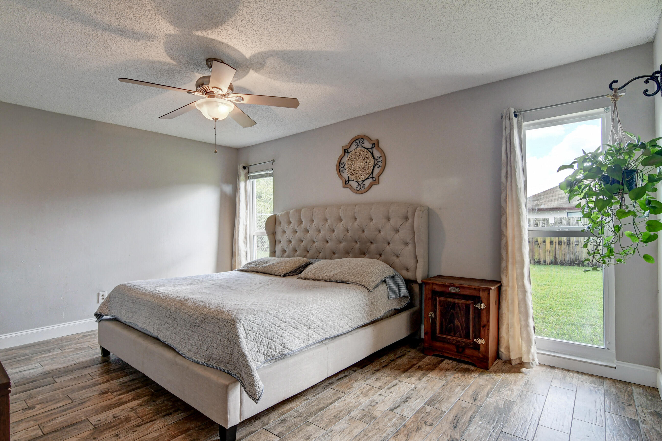 1298 Westover Road West Palm Beach, FL 33417 - Photo 10 of 19 Master Bed