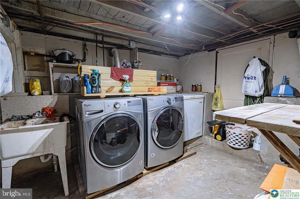2303 South Filbert Street Allentown, PA 18103 - Photo 21 of 61 a utility room with dryer and washer