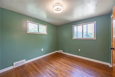 $350,000 | 118 Washington Road, Pittsburgh, PA 15221