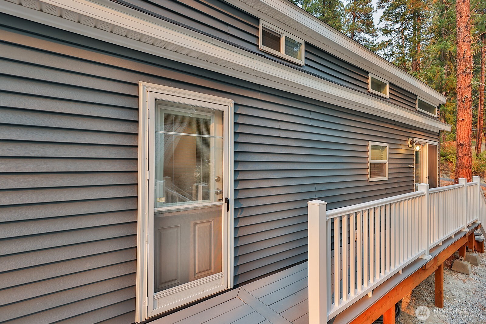 21512 Camp 12 Road Leavenworth, WA 98826 - Photo 22 of 40 a view of a house with a balcony