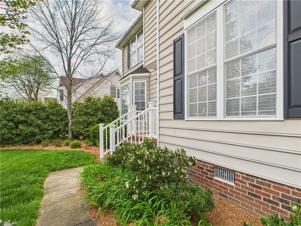 4212 Suffolk Trail Greensboro, NC 27407 - Photo 3 of 40