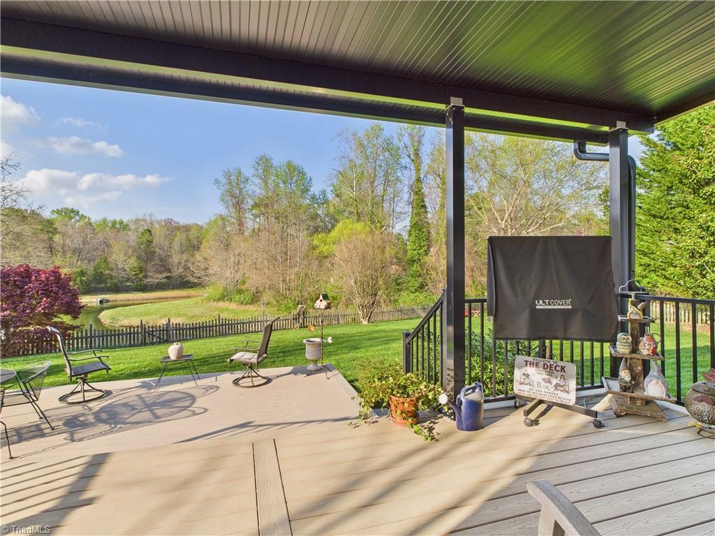 4212 Suffolk Trail Greensboro, NC 27407 - Photo 38 of 40