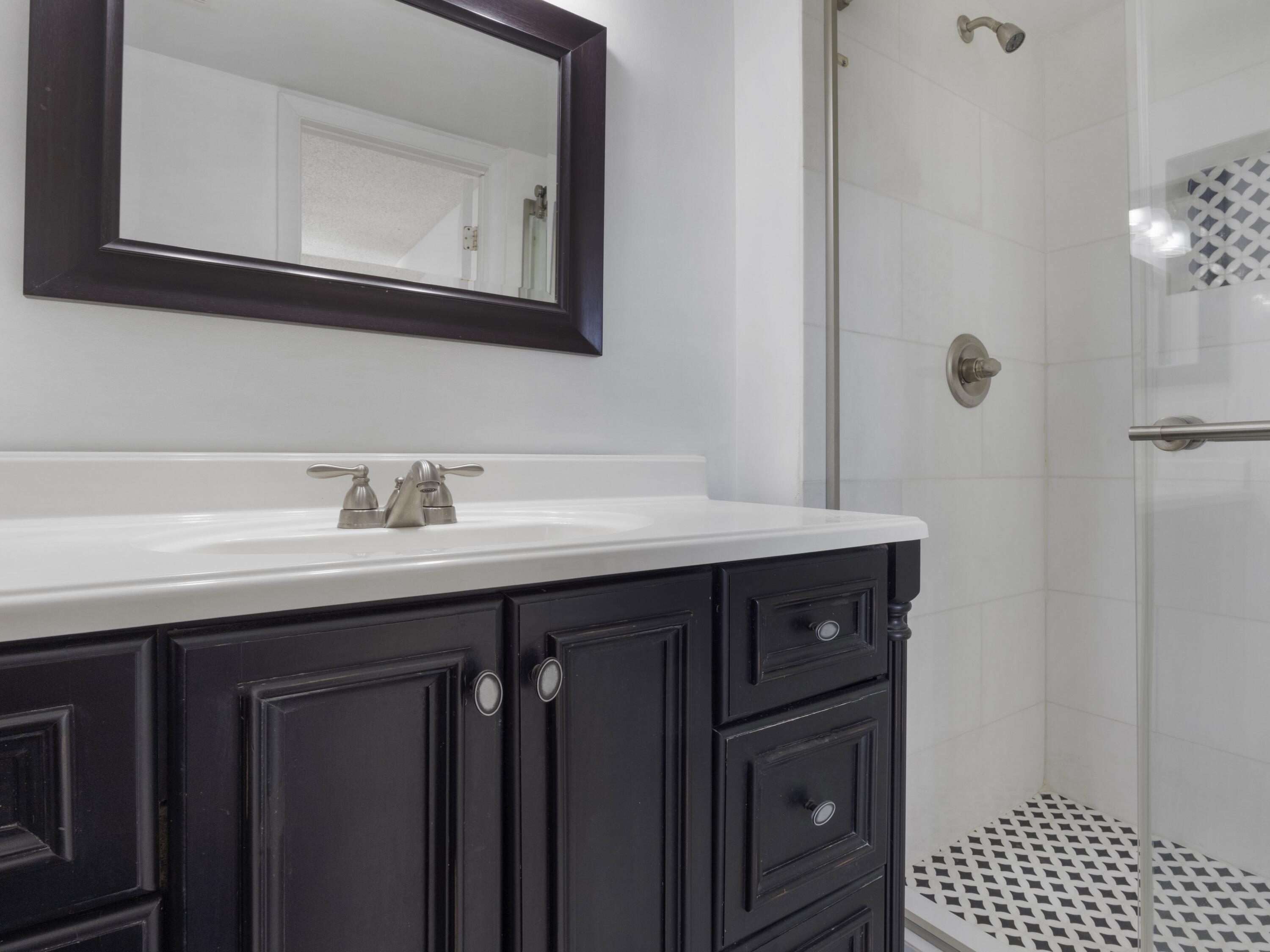 151 Northwest 93rd Avenue, Unit 151 Pembroke Pines, FL 33024 - Photo 23 of 37 Primary Bathroom 1