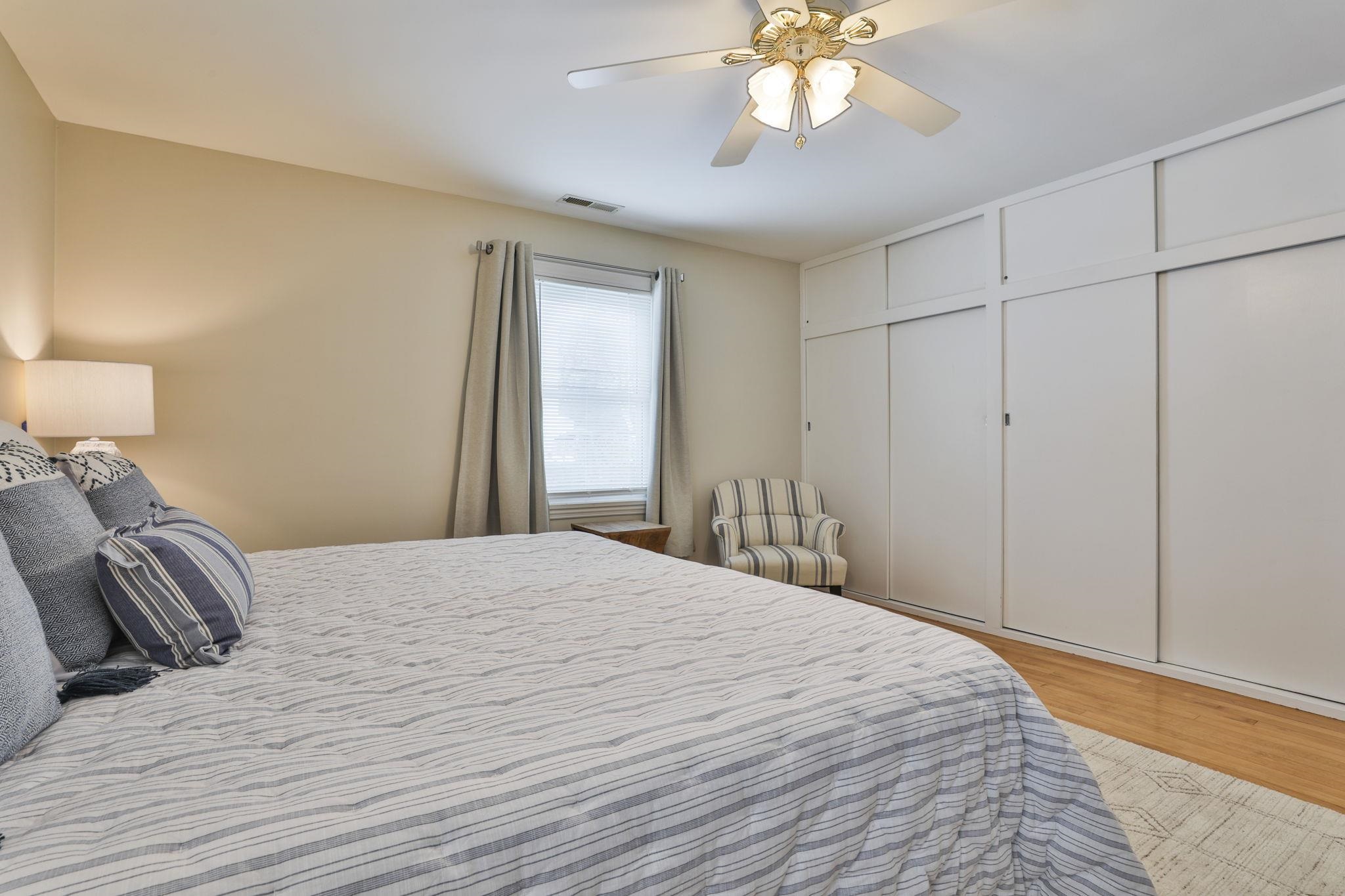 305 Blodget Street Manchester, NH 03104 - Photo 23 of 31