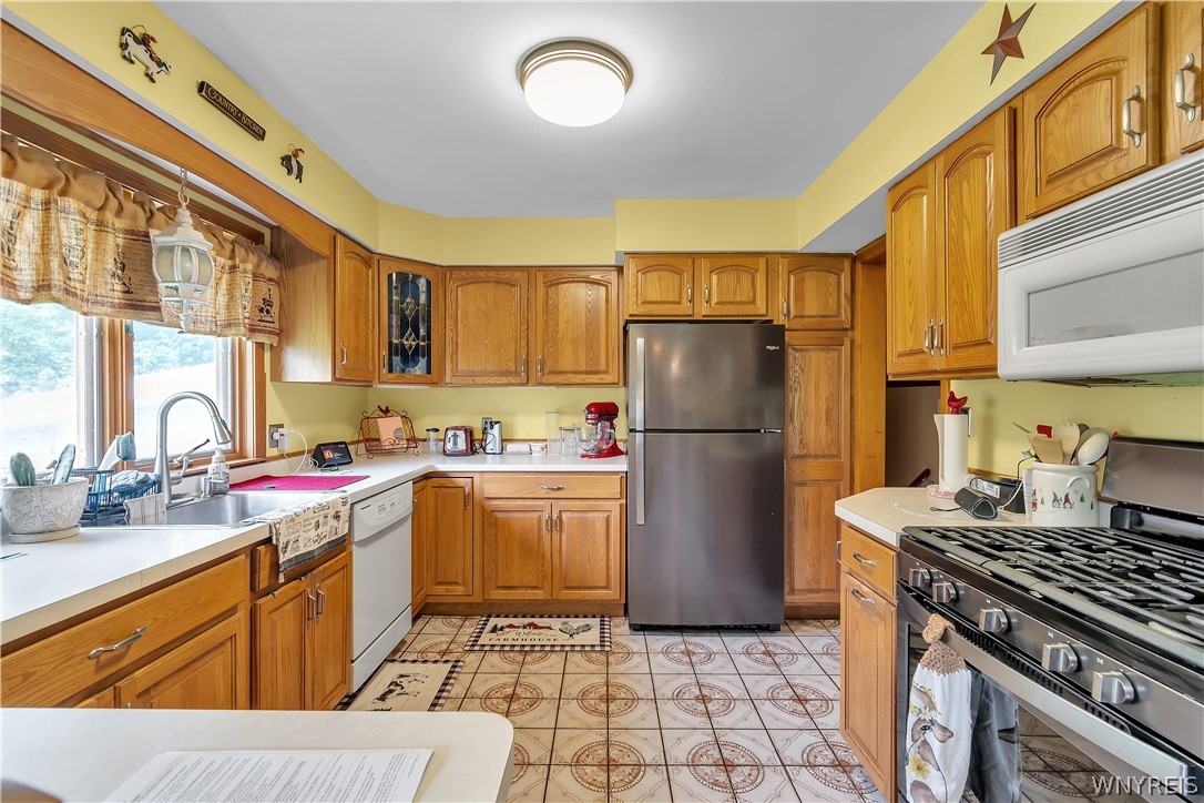 6925 Ridge Road Newfane, NY 14094 - Photo 13 of 50