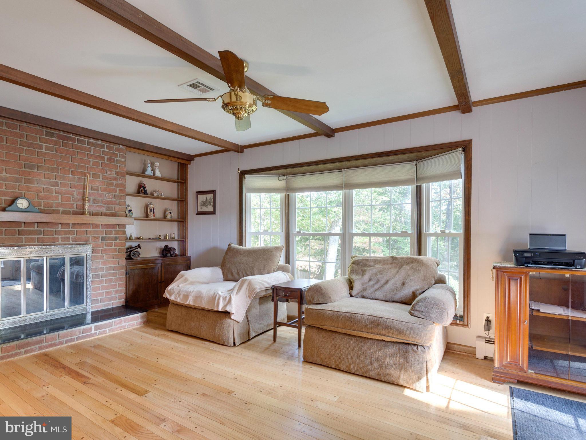 8119 Higham Road Lorton, VA 22079 - Photo 9 of 27 Family Room