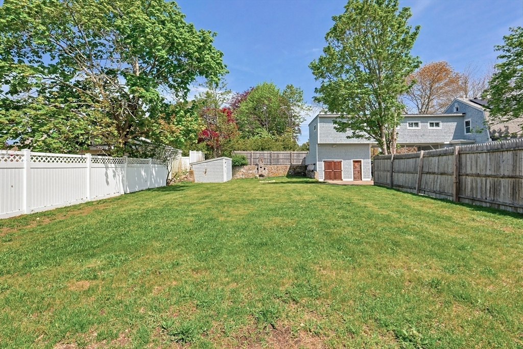 97 Middle Road Acushnet, MA 02743 - Photo 34 of 39