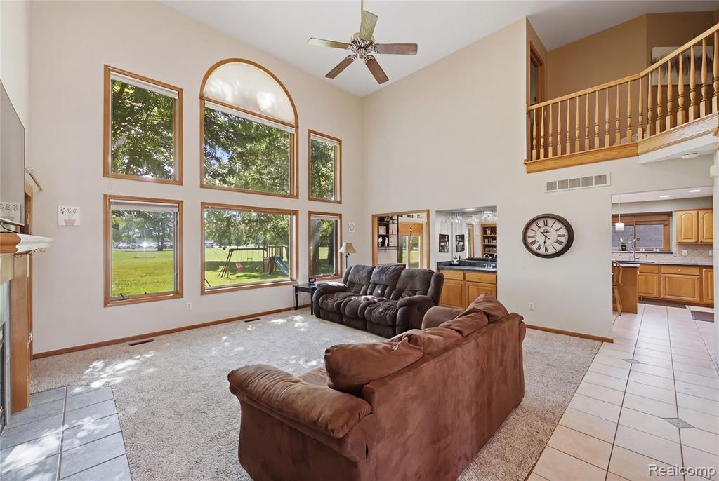 35724 St Clair Drive New Baltimore, MI 48047 - Photo 8 of 52