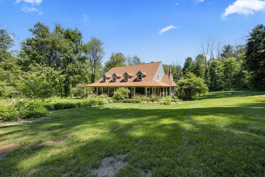 196 Brigham Hill Road Grafton, MA 01536 - Photo 4 of 42