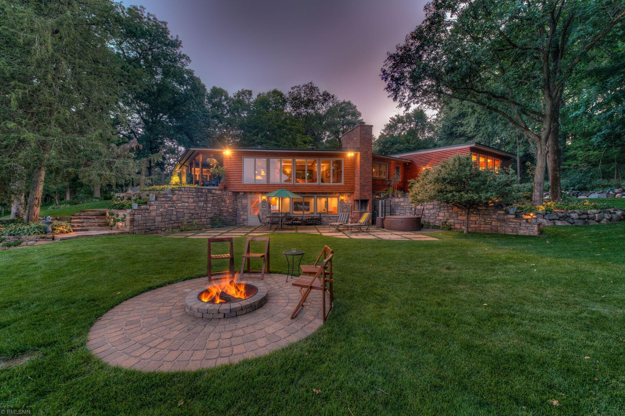 1140 Riverside Drive North Hudson, WI 54016 - Photo 1 of 57 Gallery Image 1