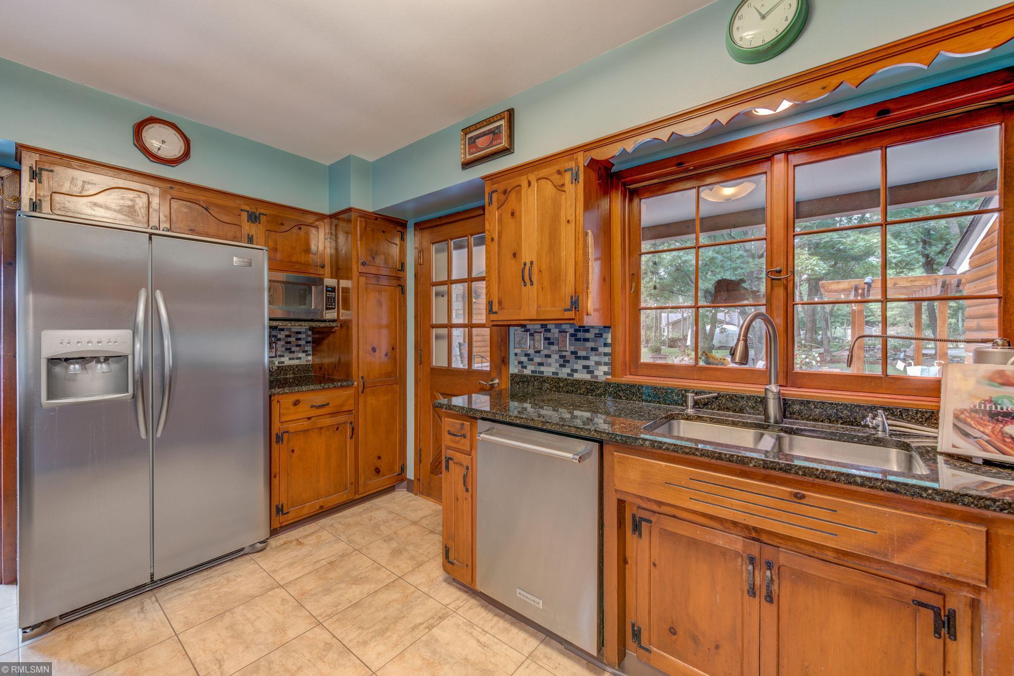 1140 Riverside Drive North Hudson, WI 54016 - Photo 14 of 57 Gallery Image 14