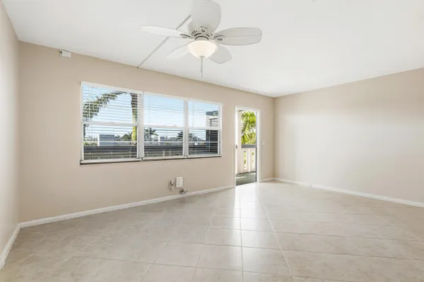$1,650 | 4067 Yarmouth C, Boca Raton, FL 33434