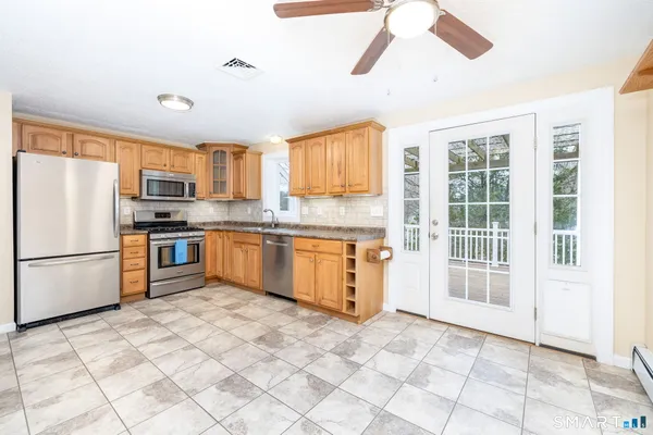 $389,900 | 8 Still Field Road, Manchester, CT 06040