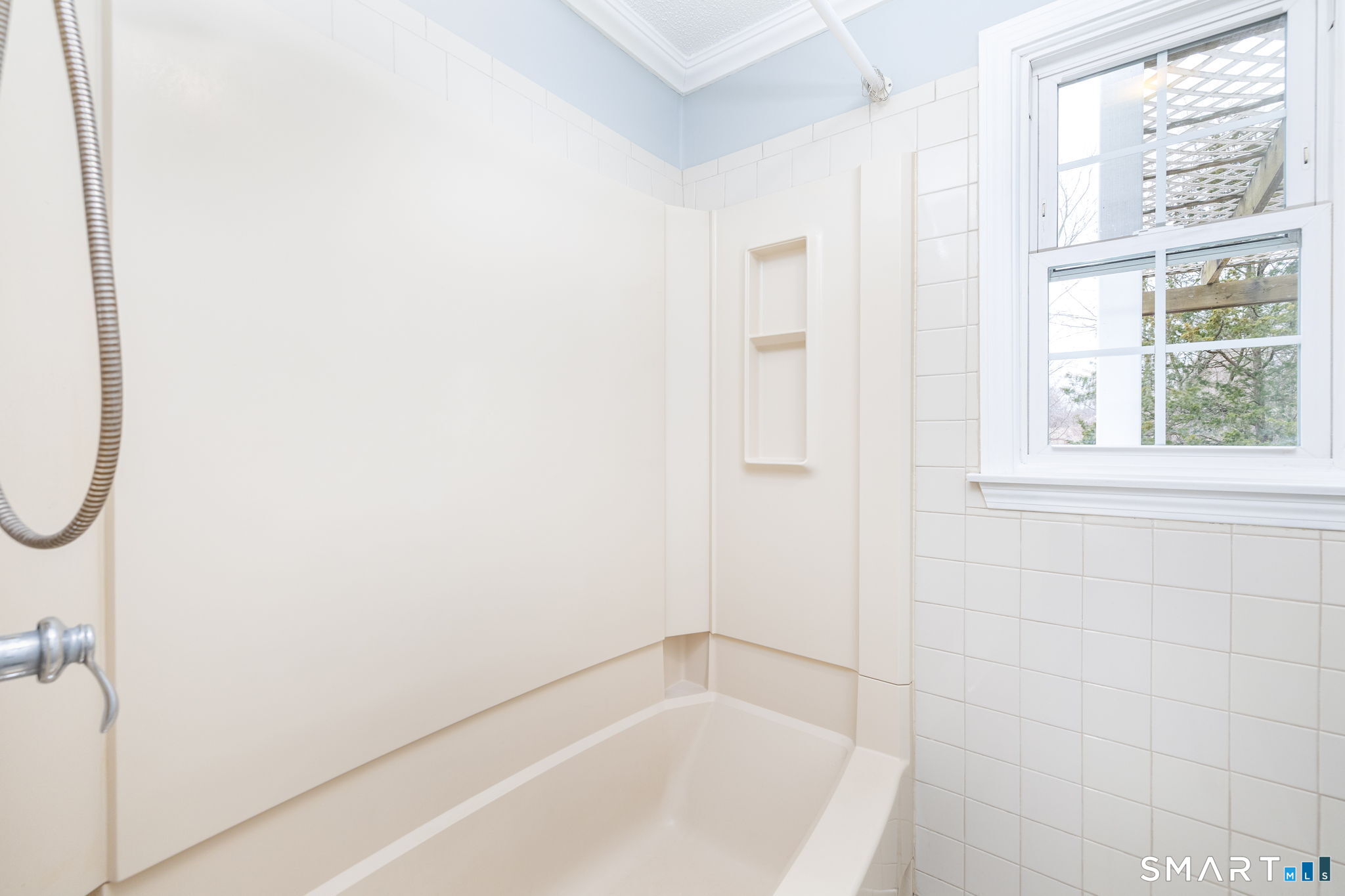 8 Still Field Road Manchester, CT 06040 - Photo 31 of 38 a bathroom with a bathtub