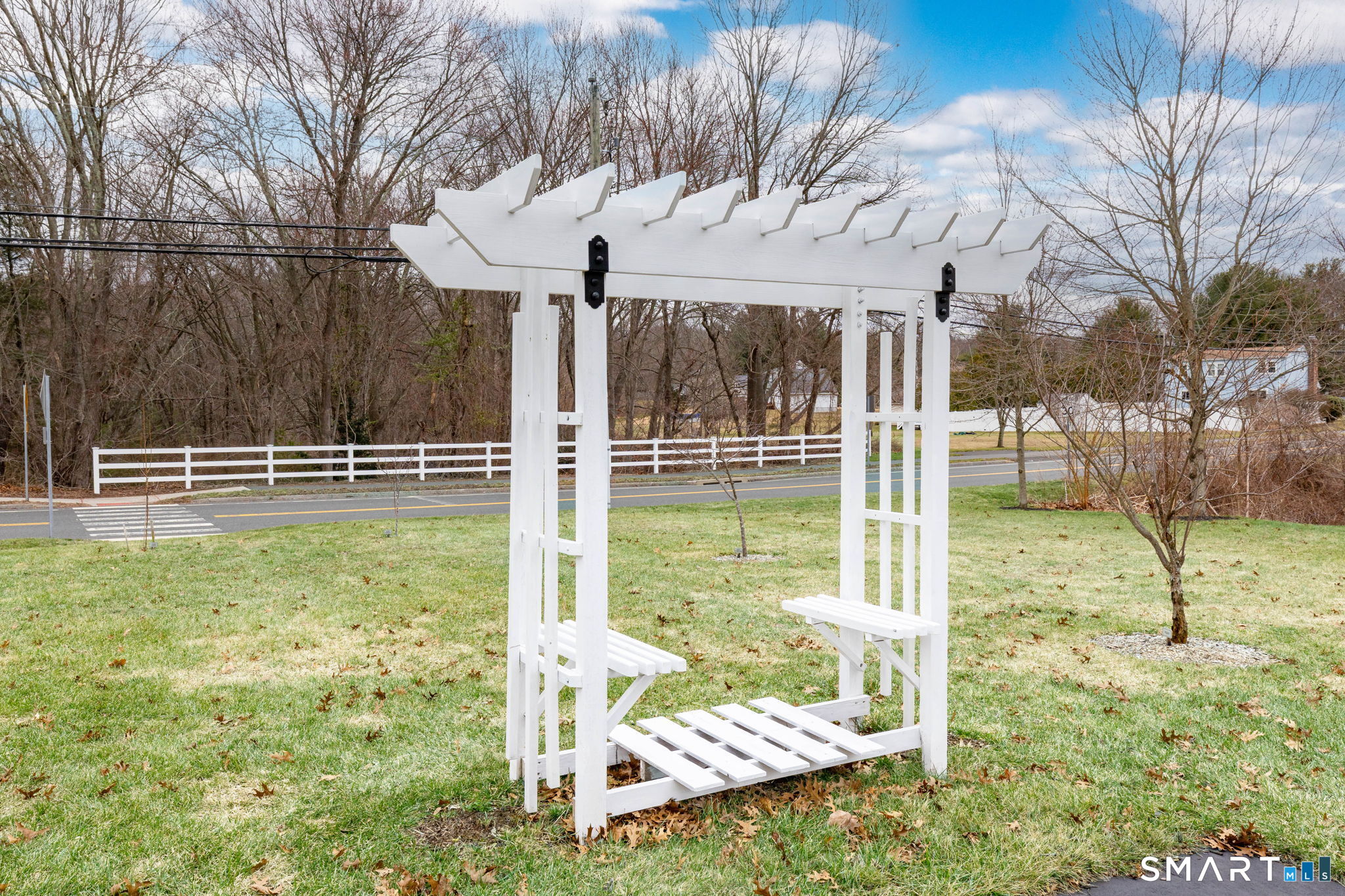 8 Still Field Road Manchester, CT 06040 - Photo 5 of 38