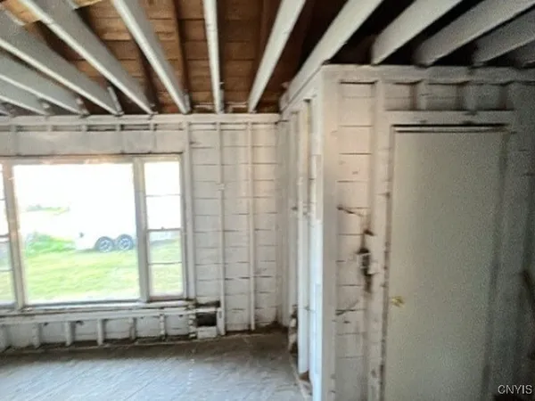 $135,600 | 7 River Street, Morrisonville, NY 12962