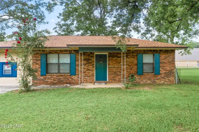 $159,999 | 1282 Holley Avenue, Chipley, FL 32428