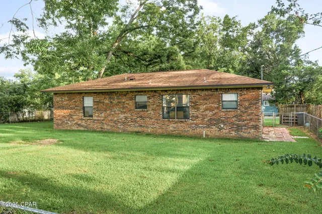 $159,999 | 1282 Holley Avenue, Chipley, FL 32428