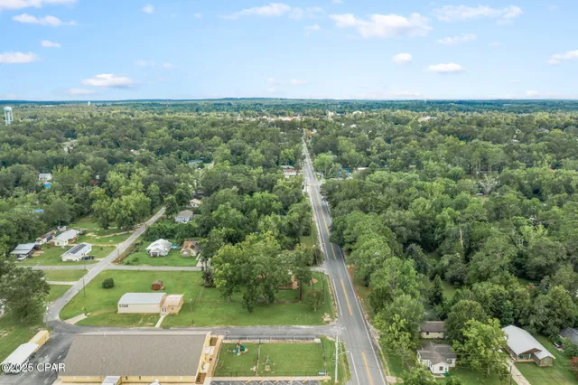 $159,999 | 1282 Holley Avenue, Chipley, FL 32428