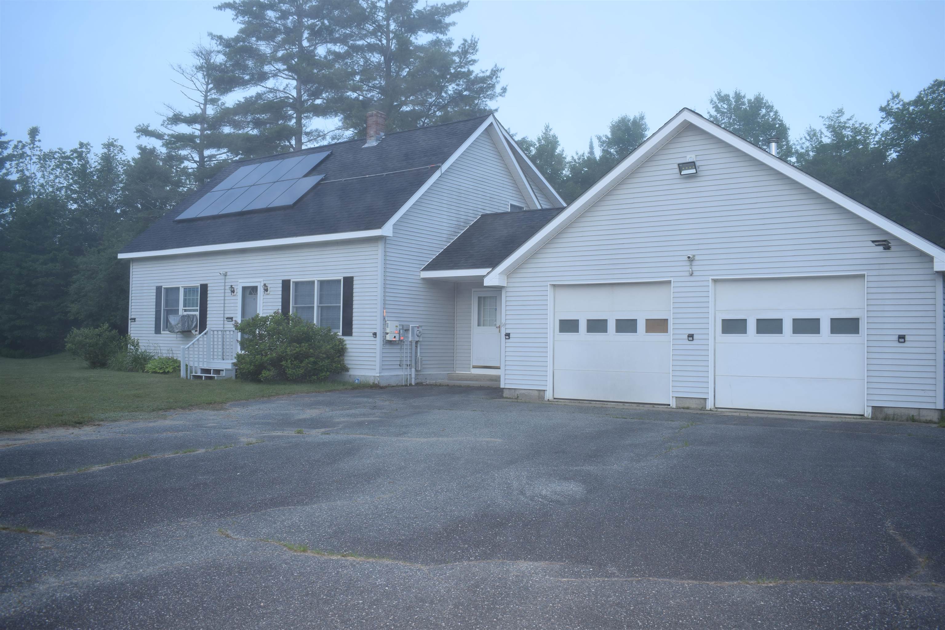 14 Cloutier Road Northumberland, NH 03584 - Photo 3 of 29